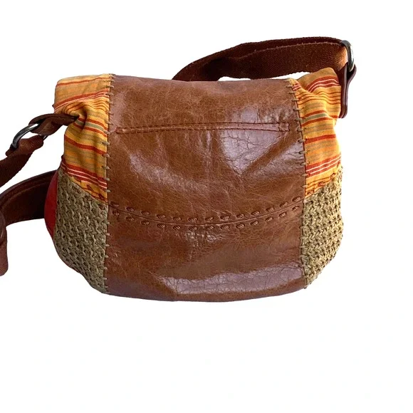 The Sak Leather Crossbody Hobo Style Brown & Coral Summer Purse Bag - Picture 5 of 15